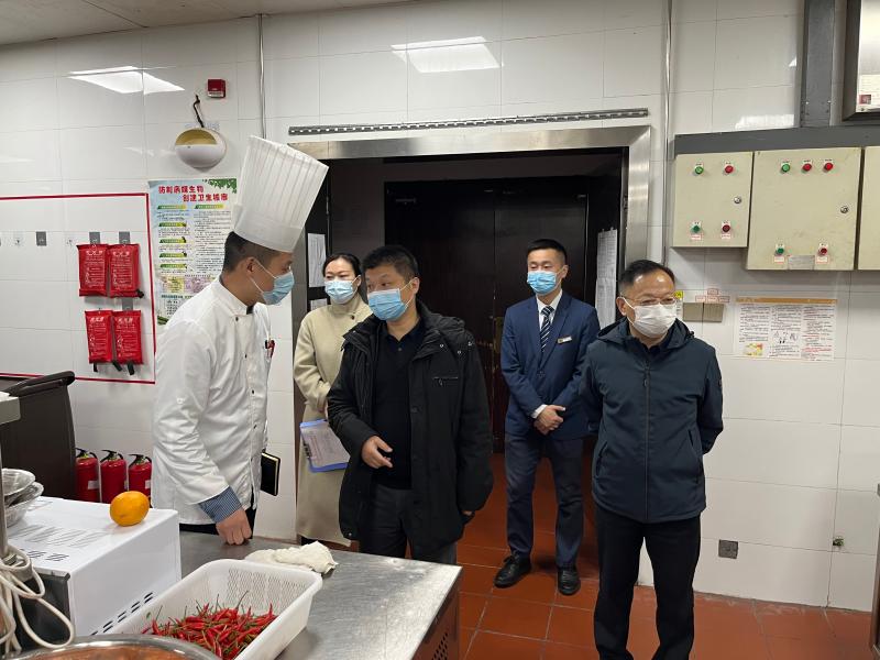 高新区管委会副主任扶元广专题调研、督导食品安全工作